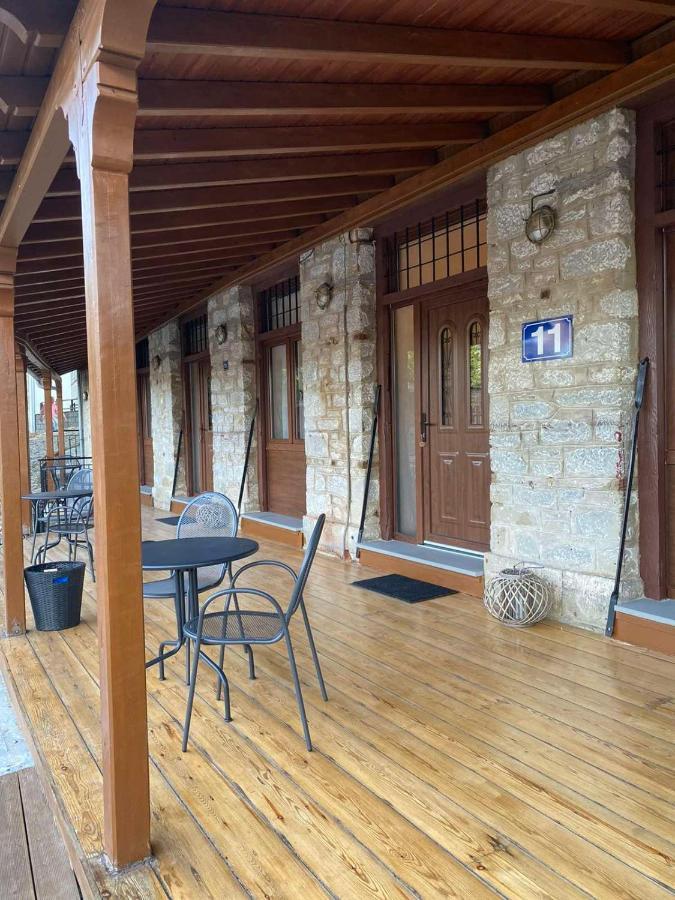 11 Luxury * Metsovo