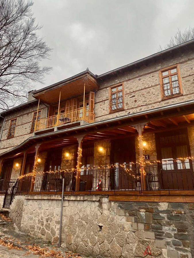 11 Luxury * Metsovo